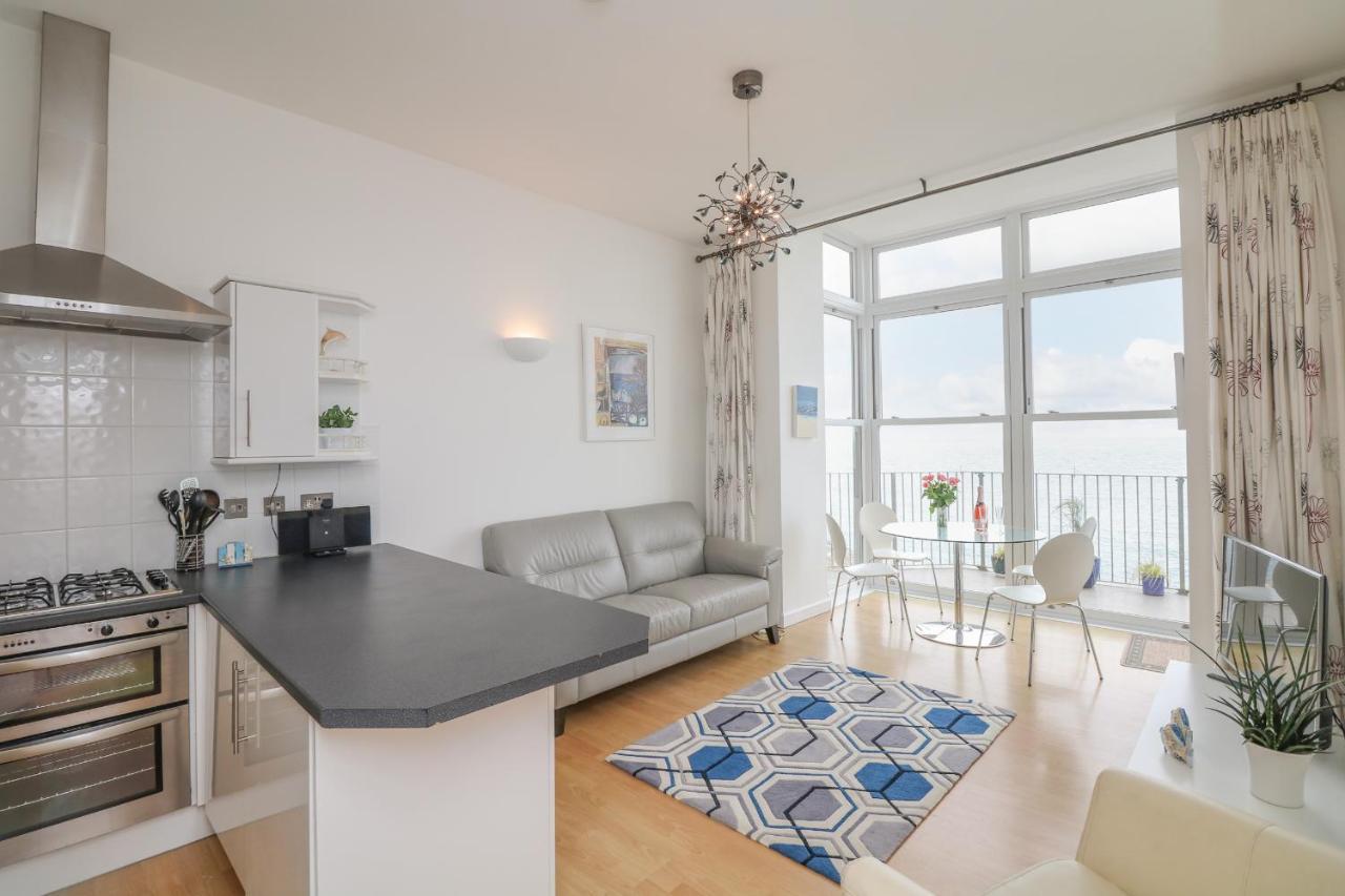 Ferienwohnung Oceans Side Ilfracombe Exterior foto